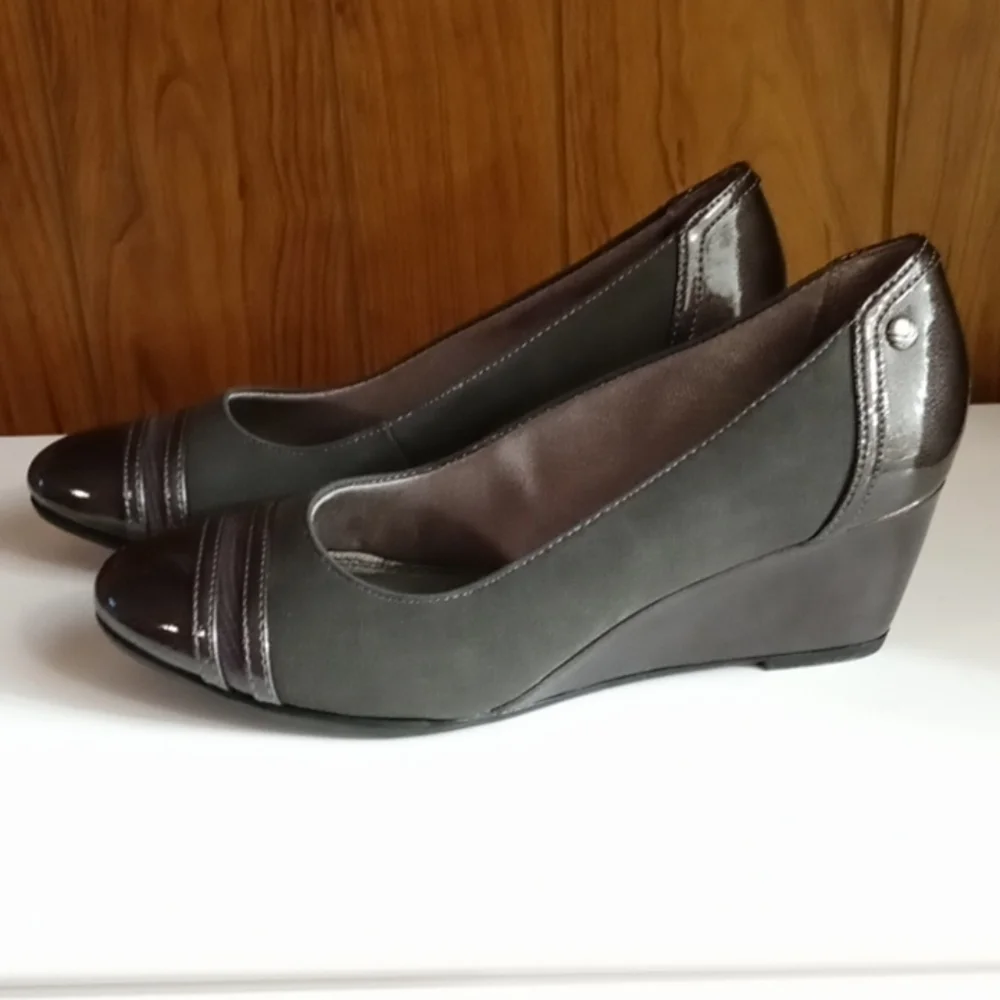 Life stride soft system comfort shoe 8M